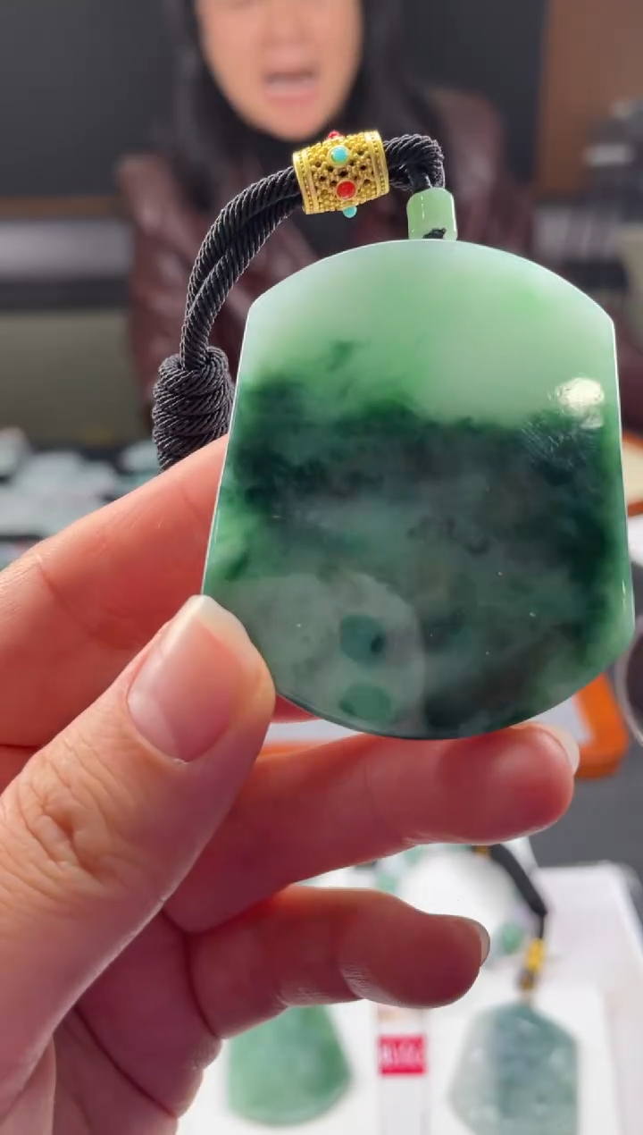 【闪购商品】定制翡翠未镶嵌01-22HDJT0127983