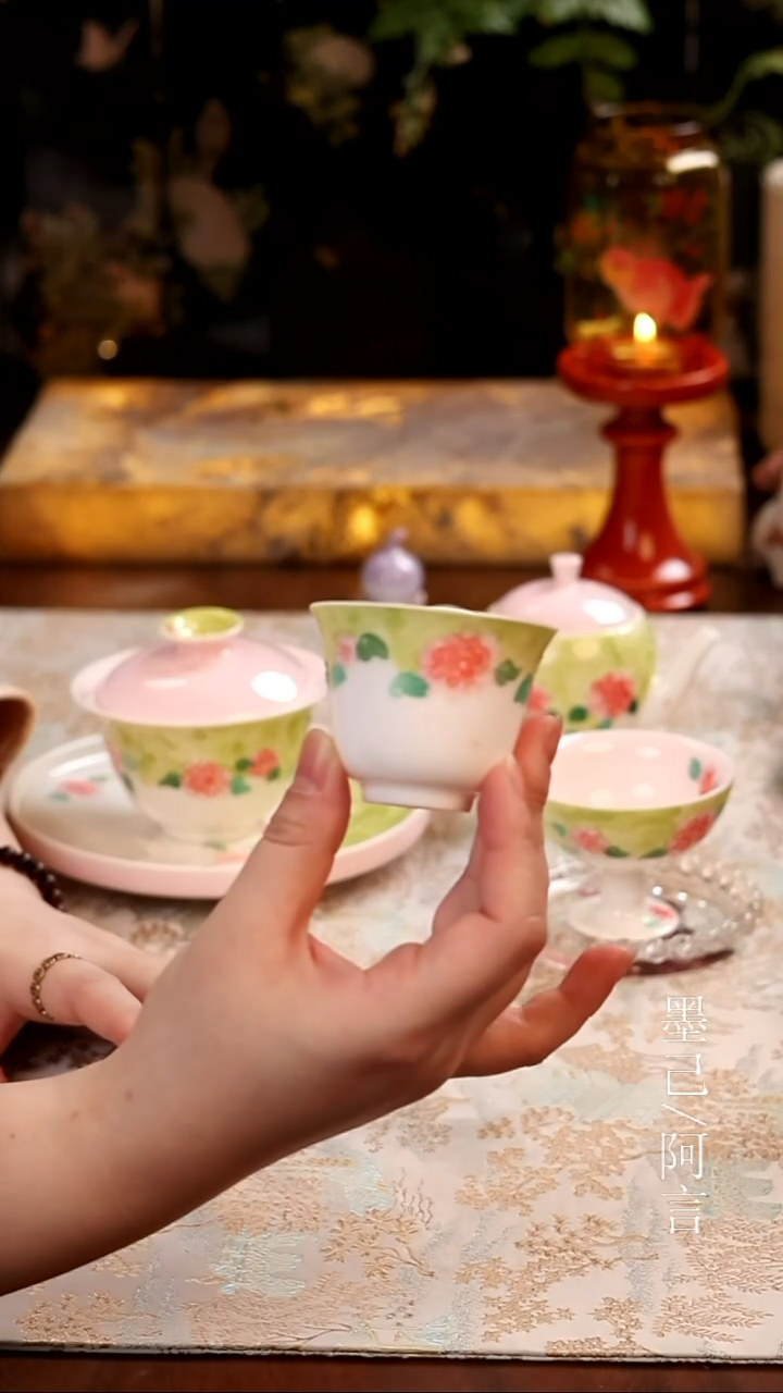 茶杯                        
