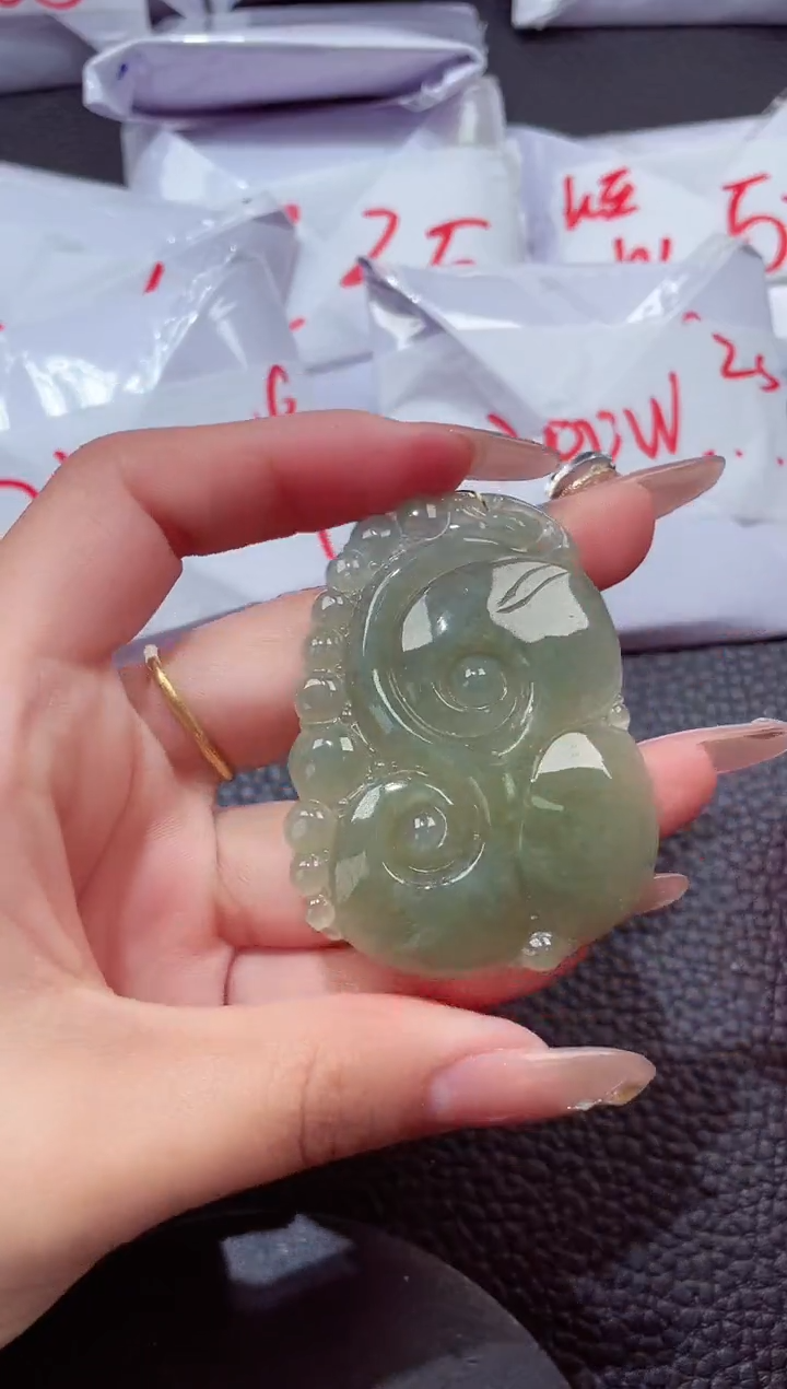 颈饰未镶嵌翡翠00000188