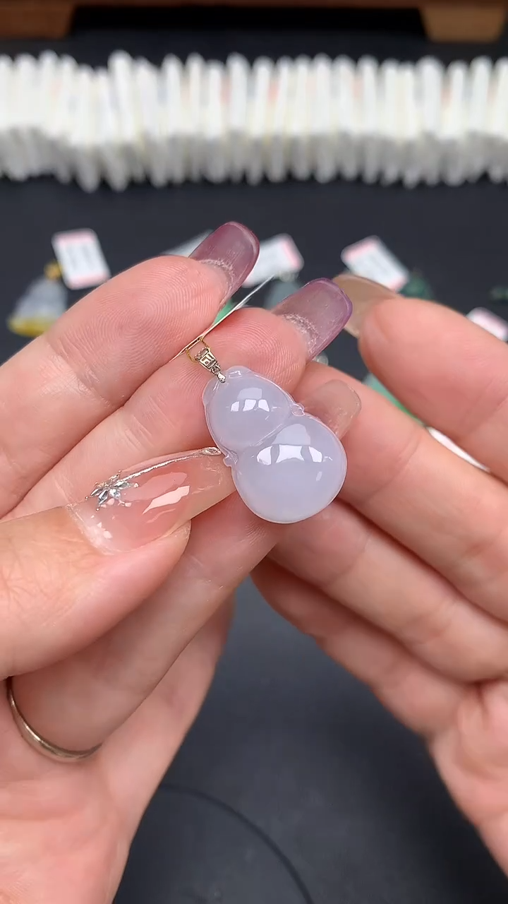 翡翠18K金镶嵌吊坠(不含链)MS189842