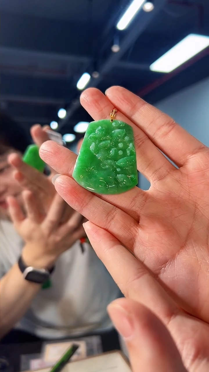 【闪购商品】翡翠颈饰18K金镶嵌缅料A货/支持复检/一件