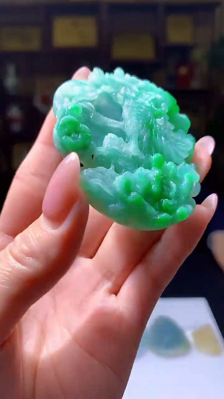 【闪购商品】定制翡翠未镶嵌8053jj-毛货挂件20