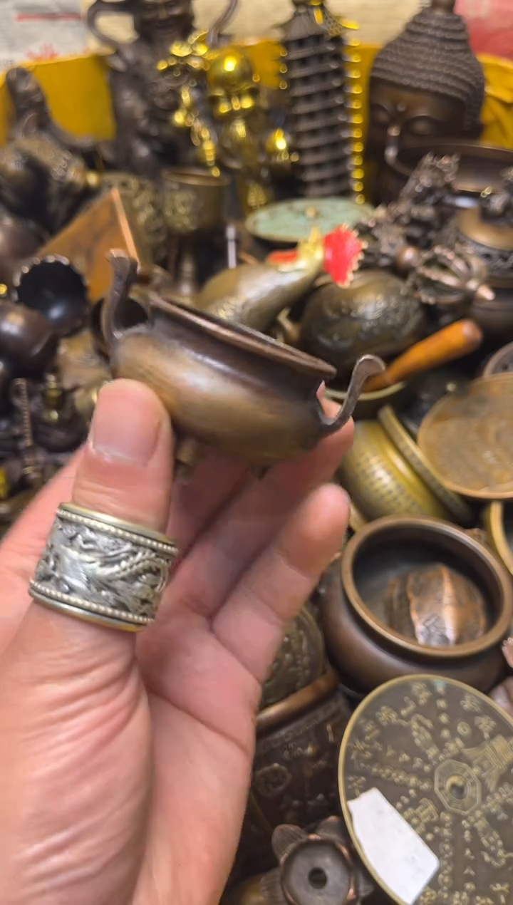 精美铜器，点击下单