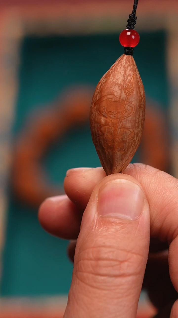 【闪购商品】橄榄核手串/手链哪吒
