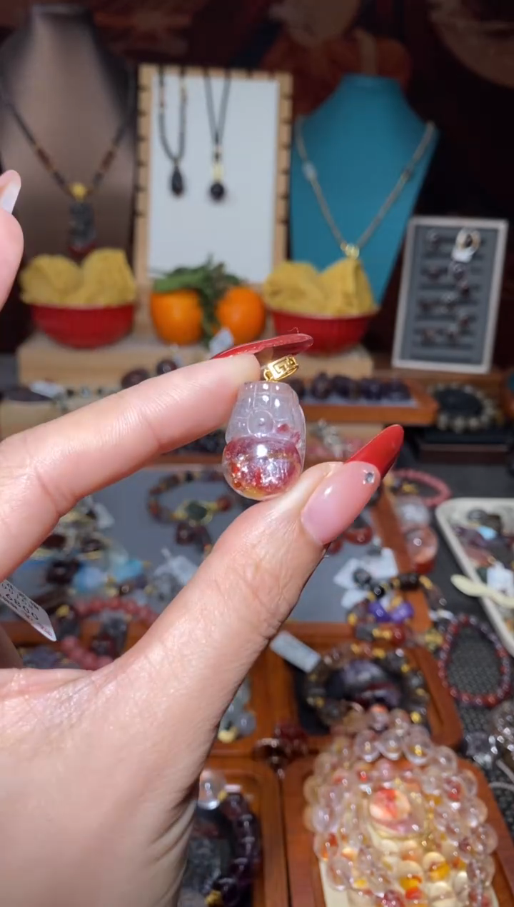 【闪购商品】水晶吊坠18K金镶嵌锦鲤胶花吊坠