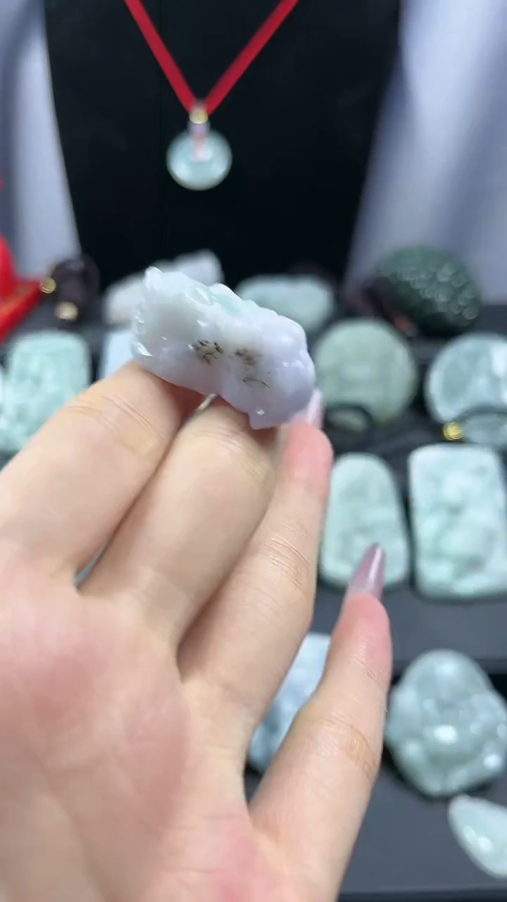 【闪购商品】翡翠颈饰未镶嵌小貔貅