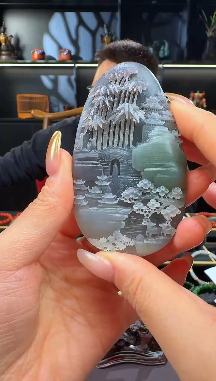 颈饰未镶嵌和田玉蓝****炼紫翠挂件