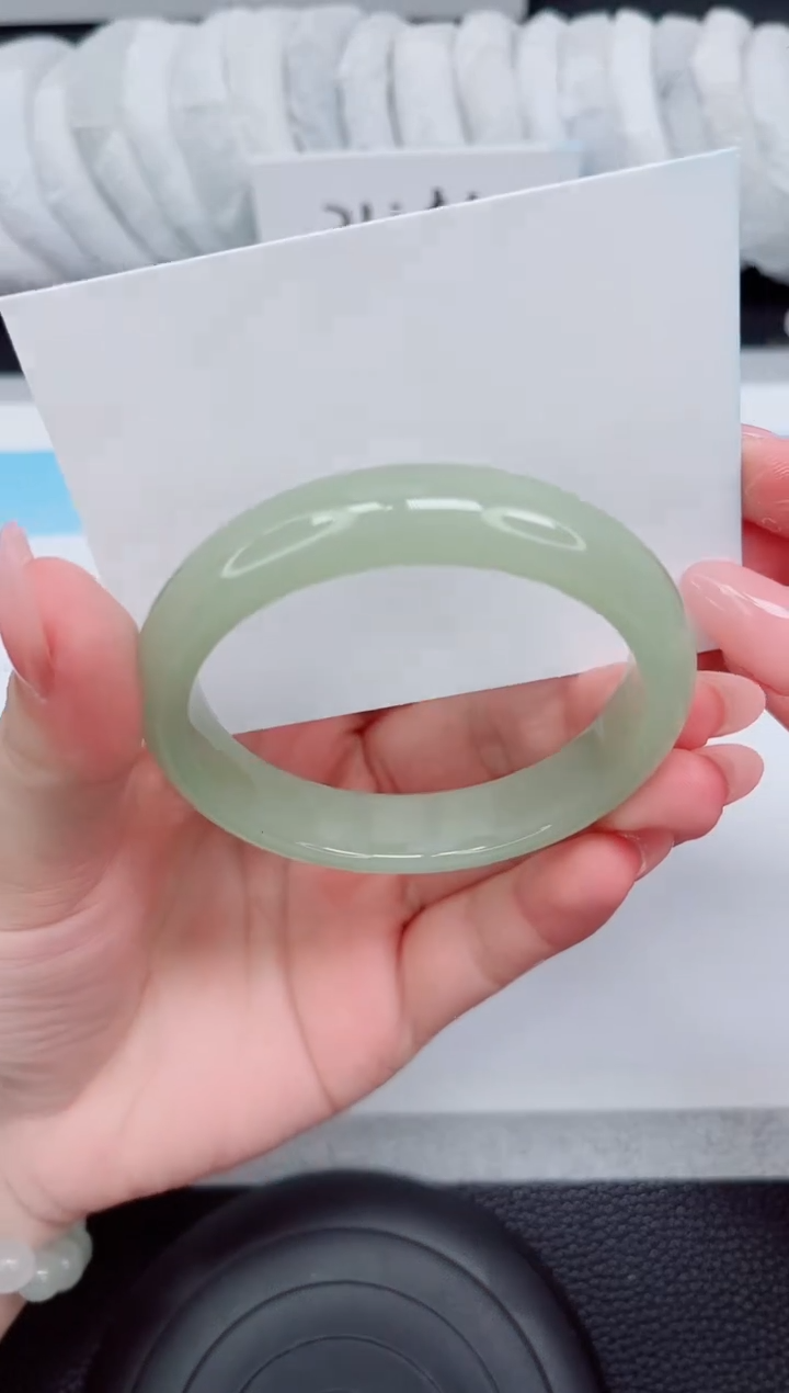 石英质玉手镯未镶嵌19-56.8