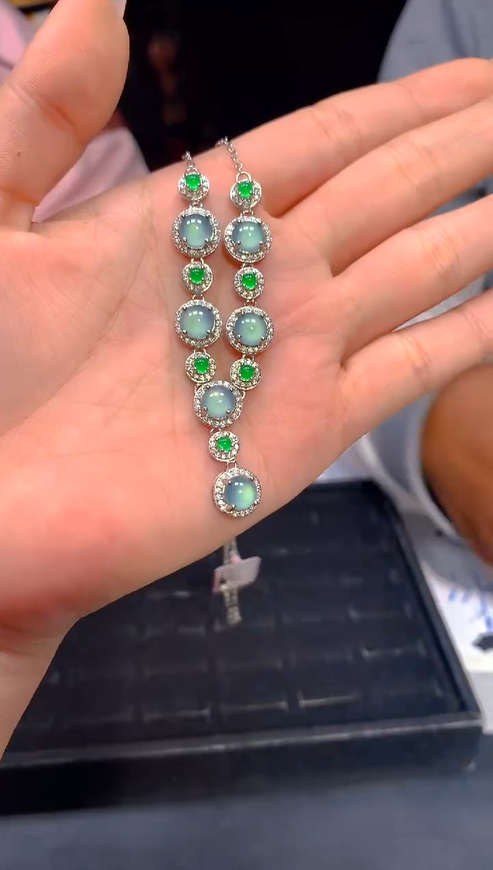 【闪购商品】定制翡翠未镶嵌101定制翡翠 多样性发货（发其一）