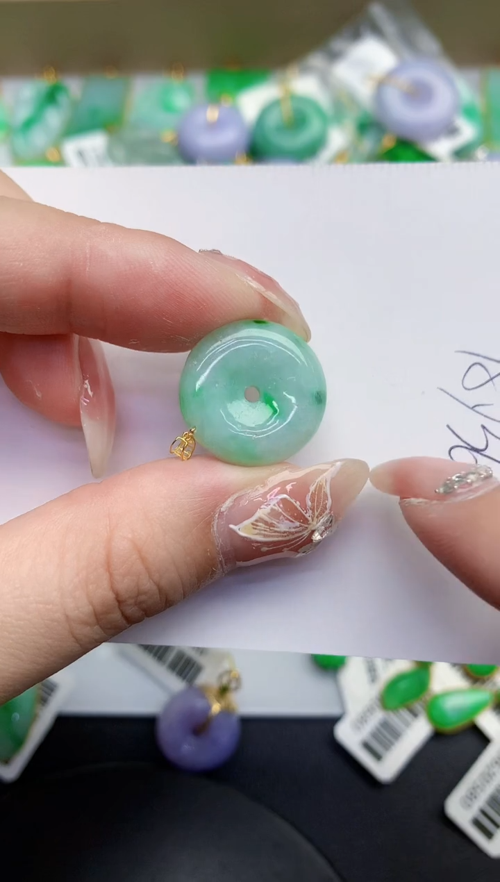 【闪购商品】翡翠颈饰18K金镶嵌000000000000