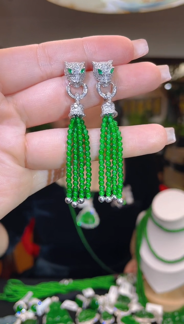 【闪购商品】翡翠耳饰未镶嵌多样性发其一