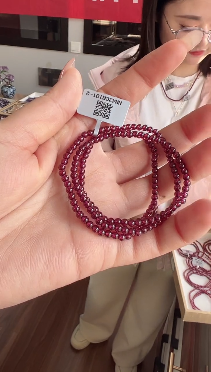未镶嵌手串石榴石手串