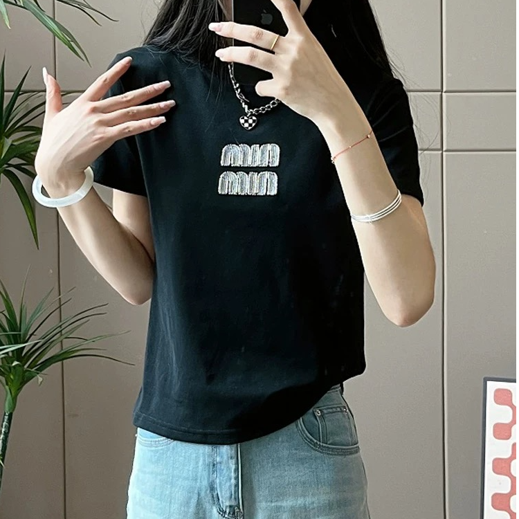 26895极简风宽松型镶钻圆领NIM短袖T恤时尚宫廷风欧美风