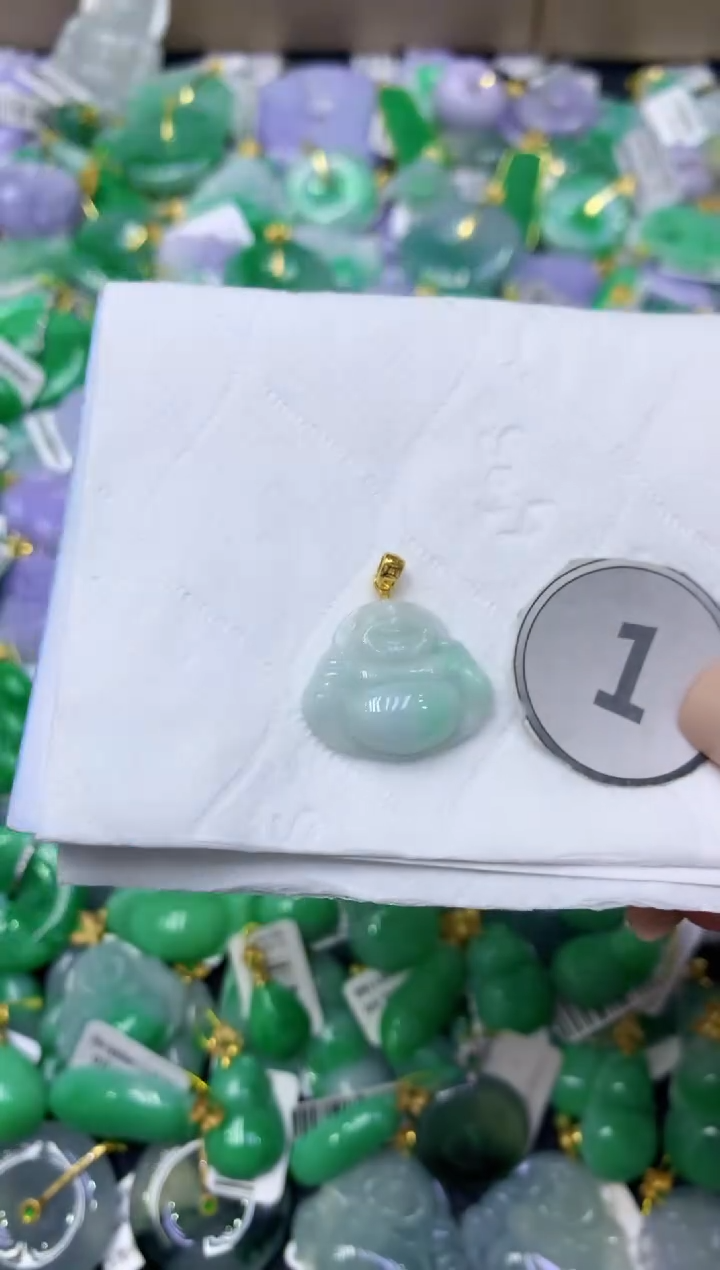 颈饰未镶嵌翡翠天然缅甸翡翠A货