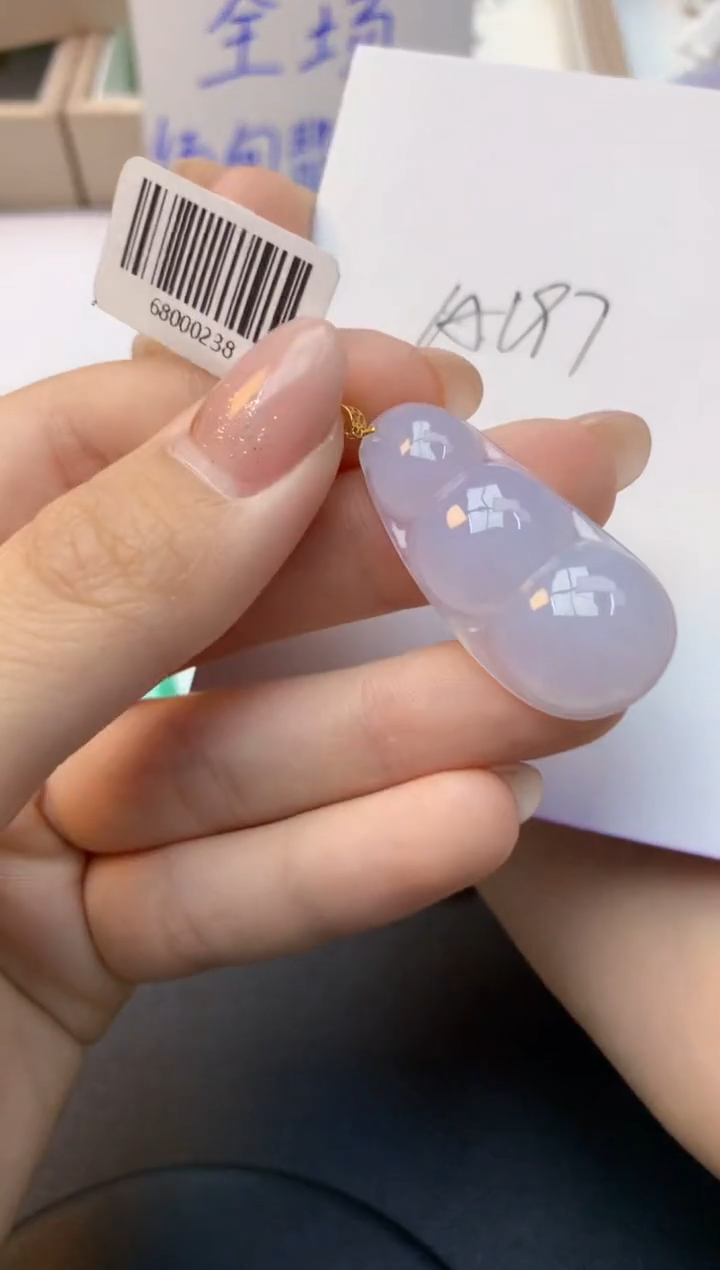 颈饰18K金镶嵌翡翠天然A货缅甸翡翠百元以上9元证书费自理