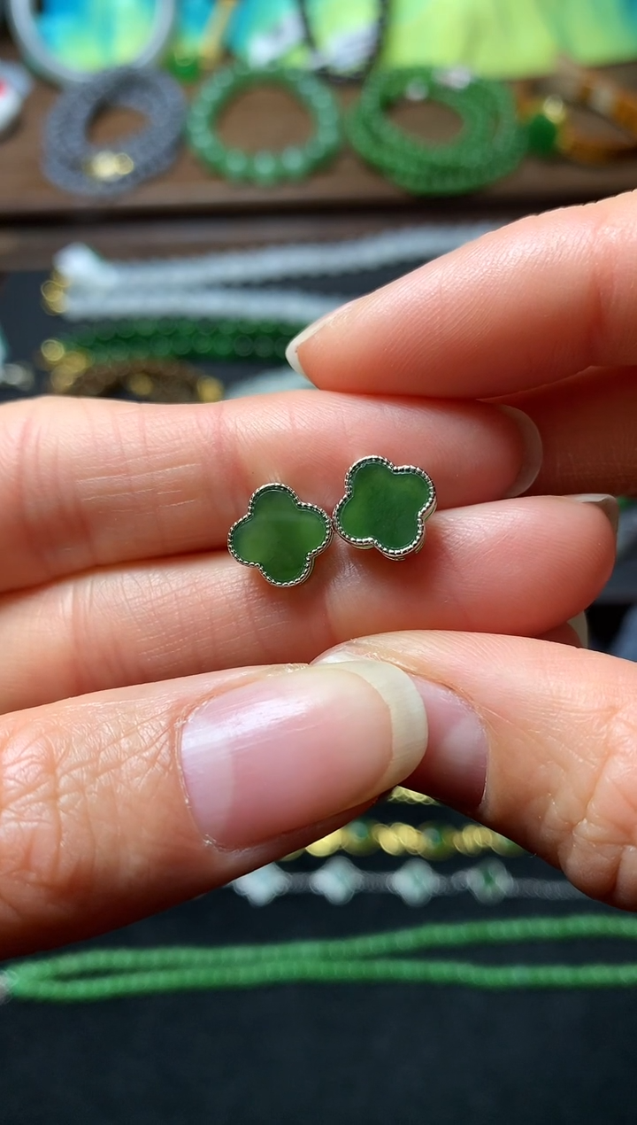 【闪购商品】和田玉耳饰银S925镶嵌耳钉