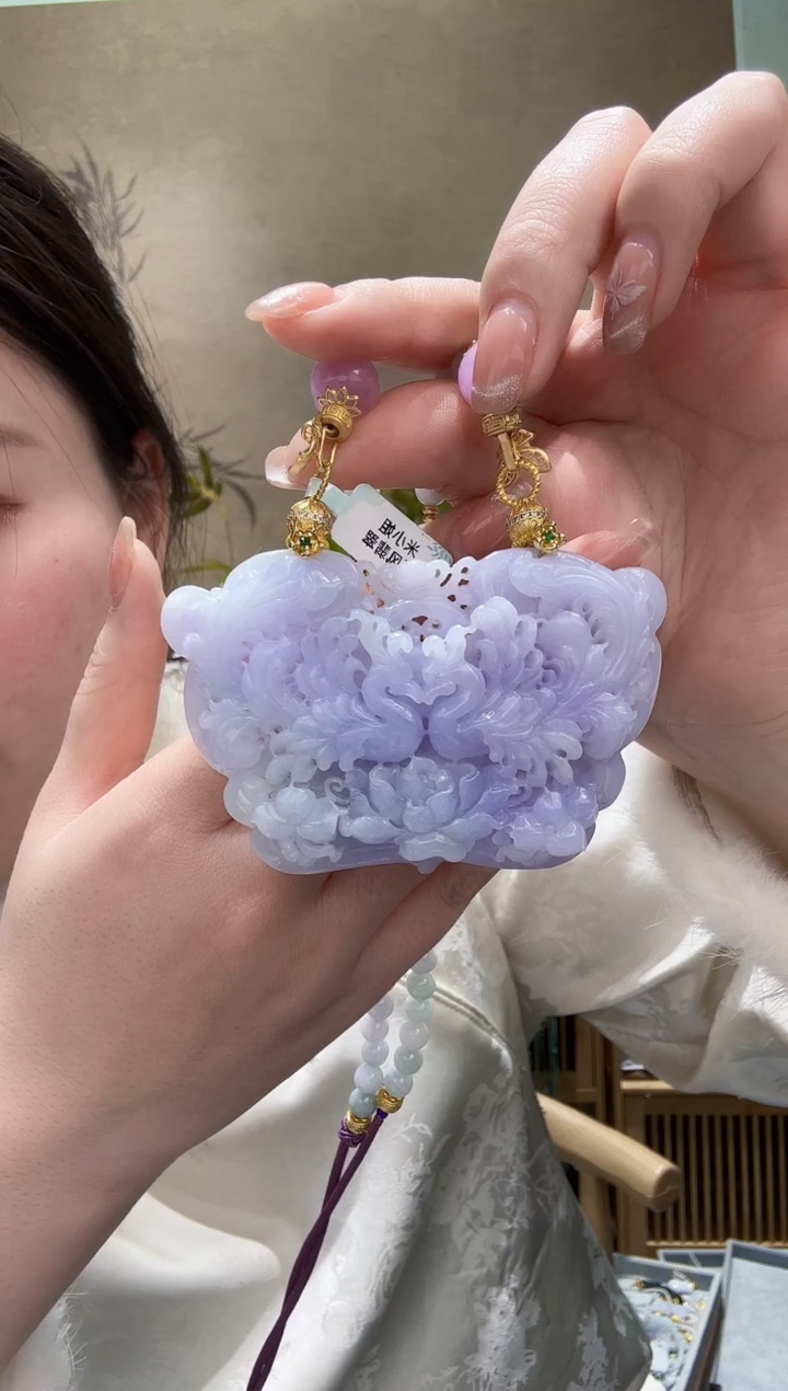 【闪购商品】翡翠颈饰未镶嵌吊坠