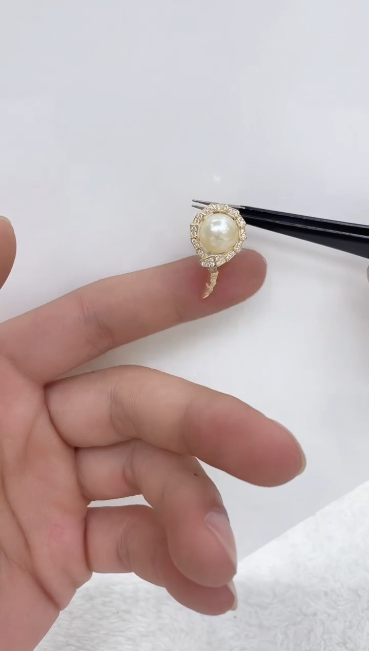 【闪购商品】海水珍珠吊坠(不含链)银S925镶嵌海水珍珠吊坠