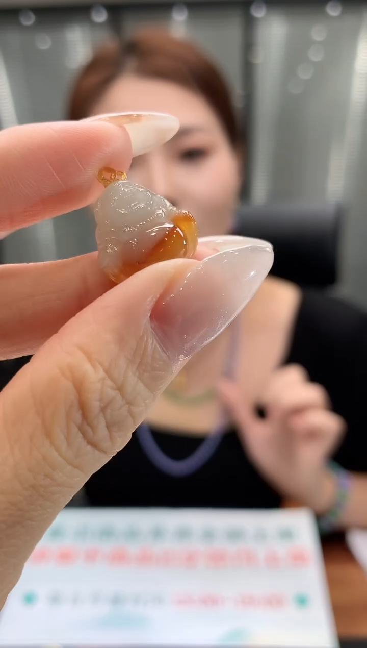 吊坠(不含链)18K金镶嵌翡翠7飘黄翡佛公吊坠