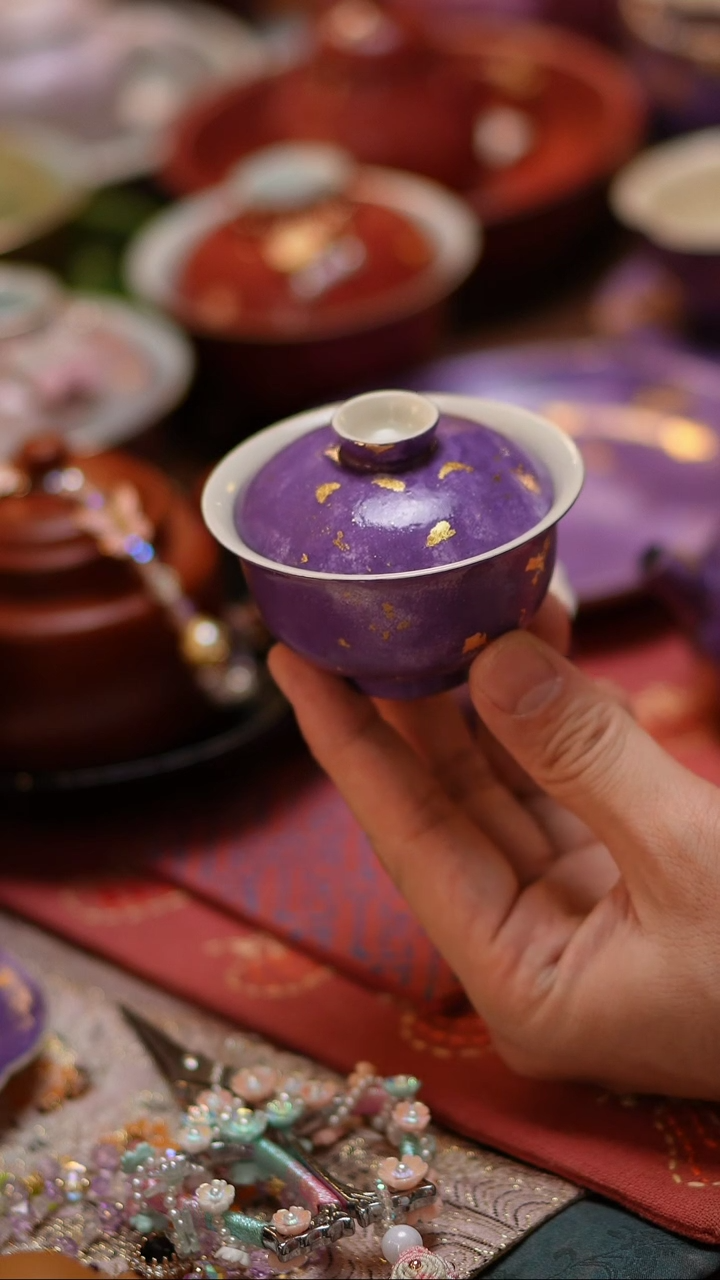 【闪购商品】紫色大漆盖碗紫色大漆盖碗