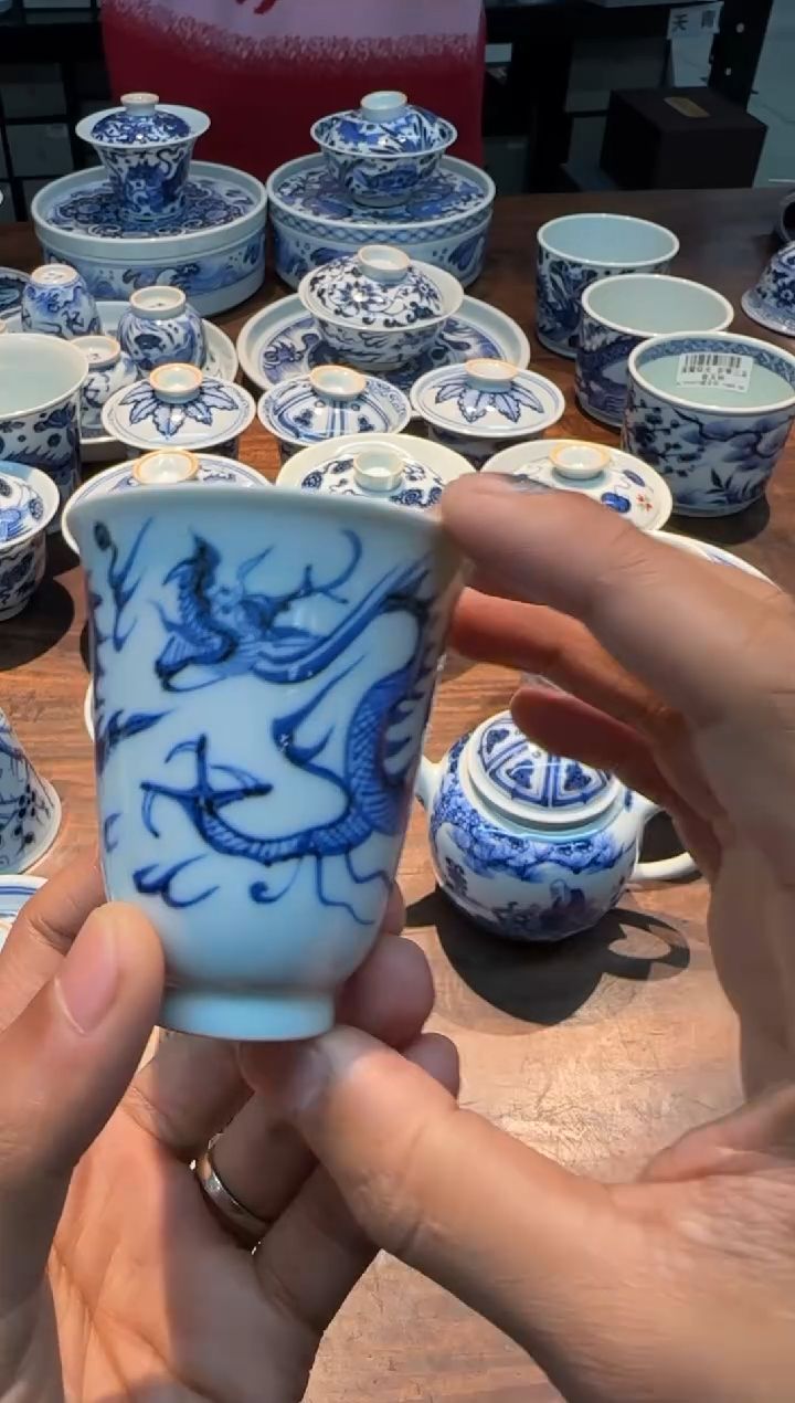 【闪购商品】溪蘭仰元 龙纹闻香杯.周棋稳