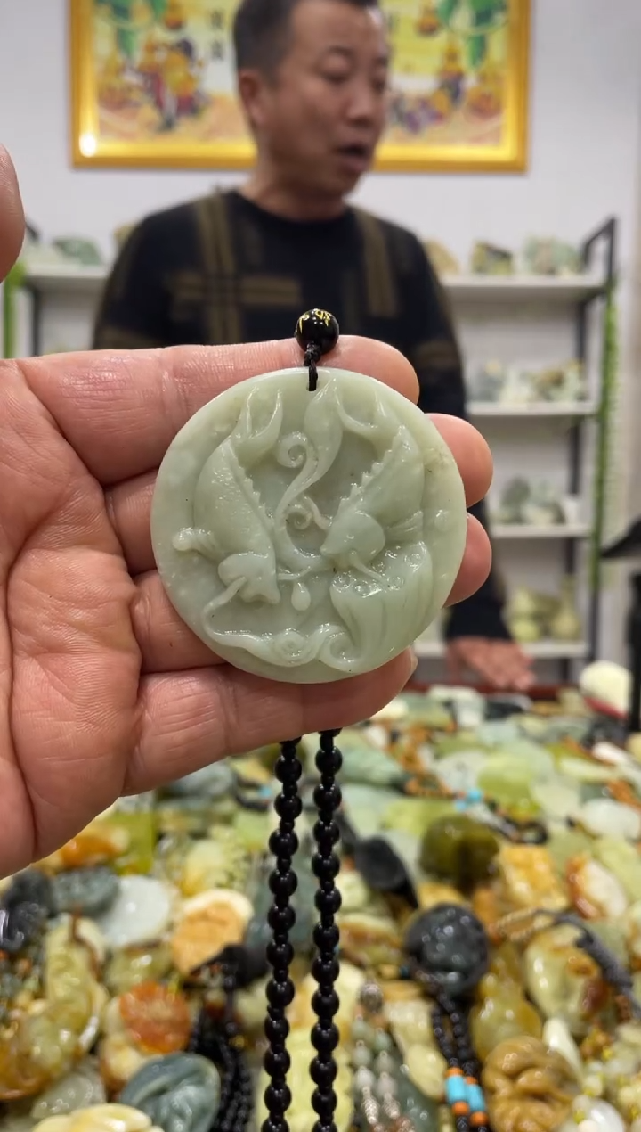 【闪购商品】岫玉吊坠未镶嵌             