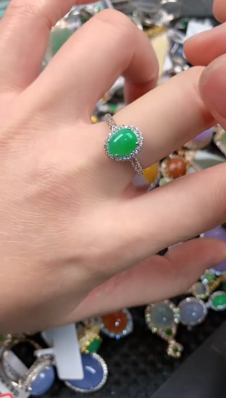 银S925镶嵌戒指翡翠999      10