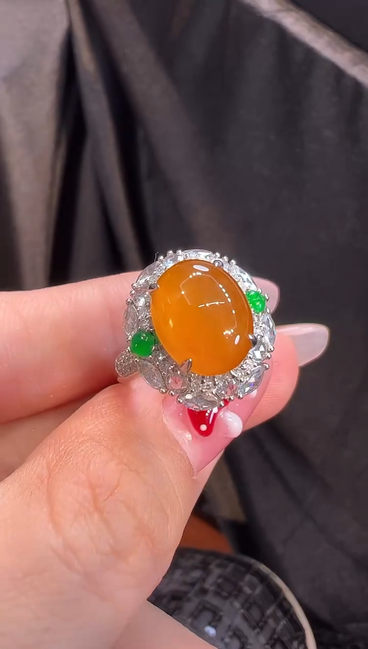 【闪购商品】翡翠戒指18K金镶嵌戒指