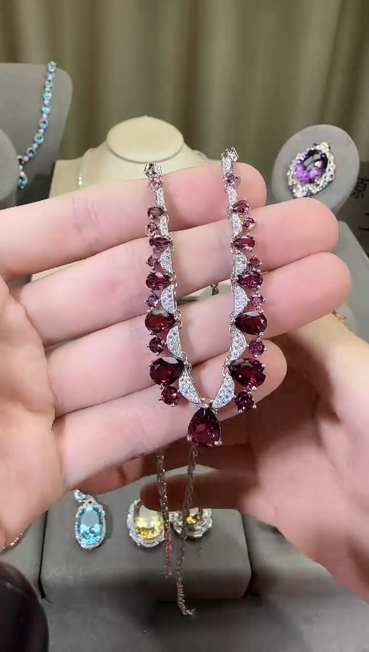 颈饰银S925镶嵌石榴石10*8mm套链高级款