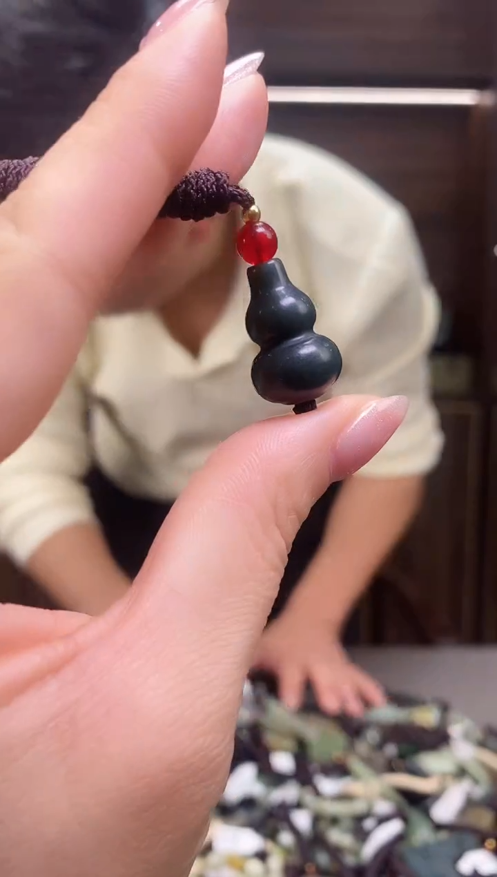 【闪购商品】和田玉颈饰未镶嵌多样性发货，拍一发一