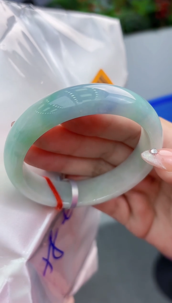 【闪购商品】翡翠手镯未镶嵌翡翠手镯