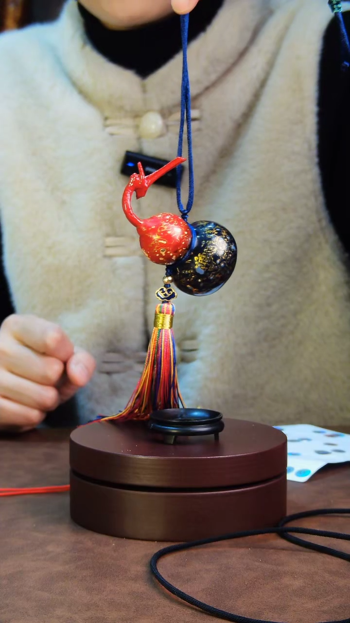 【闪购商品】94直播一物一图大漆酒葫芦送底座送挂绳