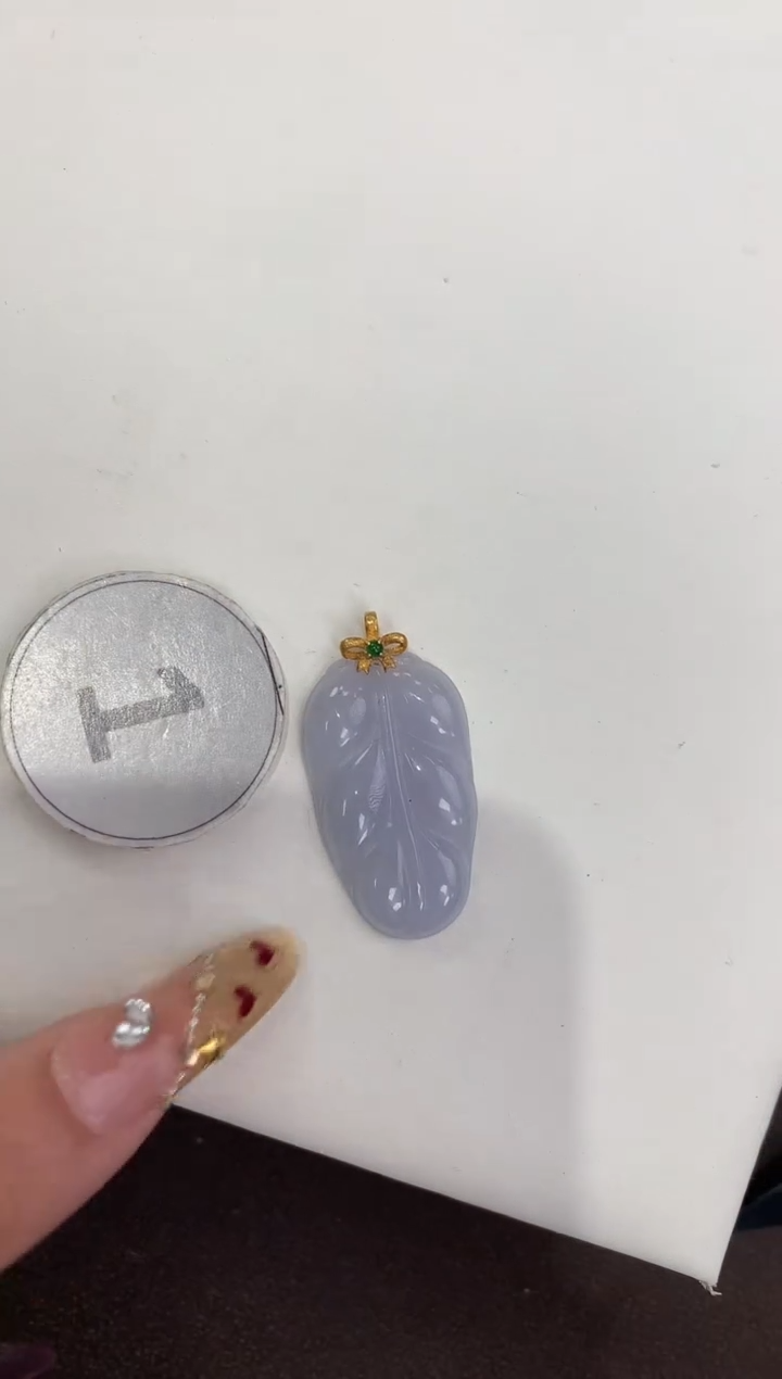 颈饰18K金镶嵌翡翠天然缅甸a货翡翠