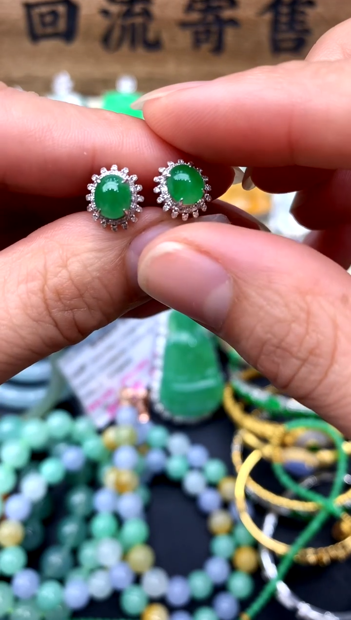 【闪购商品】翡翠耳饰18K金镶嵌239-中国好珍宝