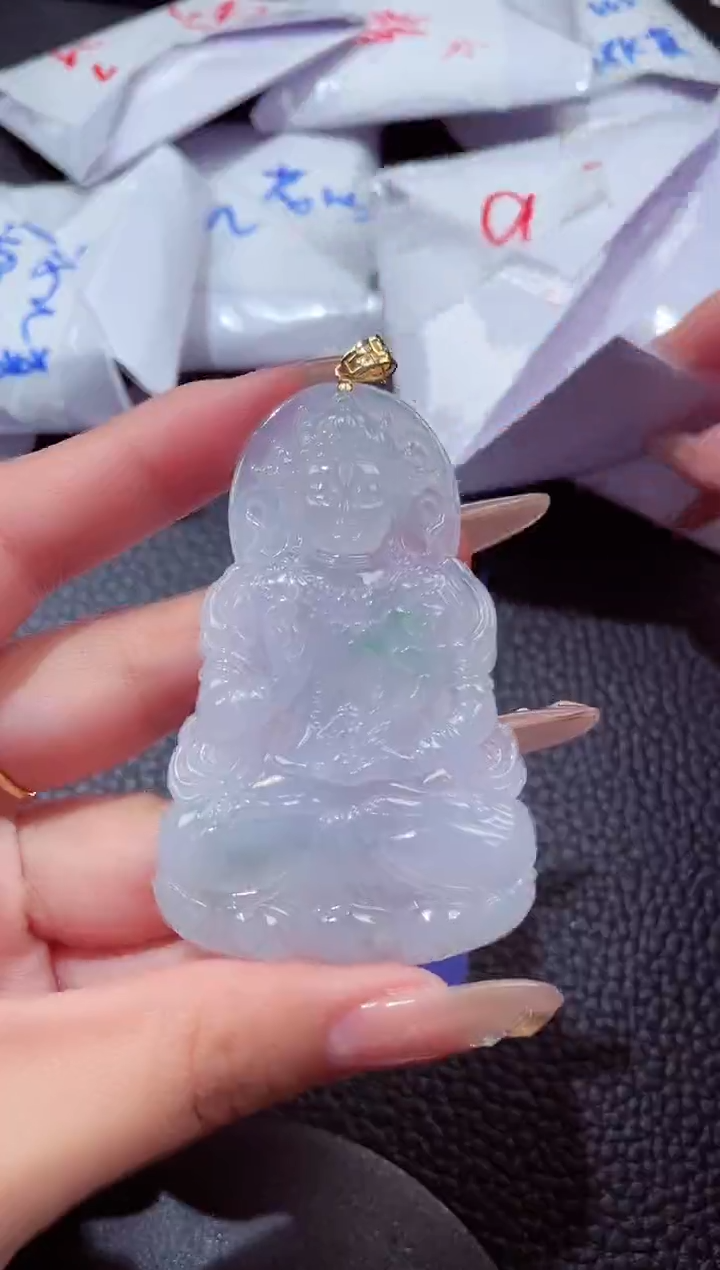 颈饰18K金镶嵌翡翠0000