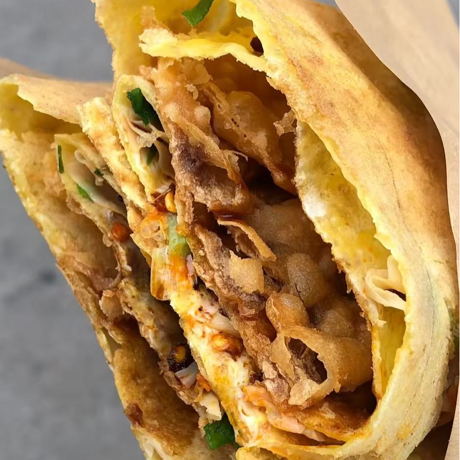 原味杂粮煎饼+鸡蛋＋自制脆饼