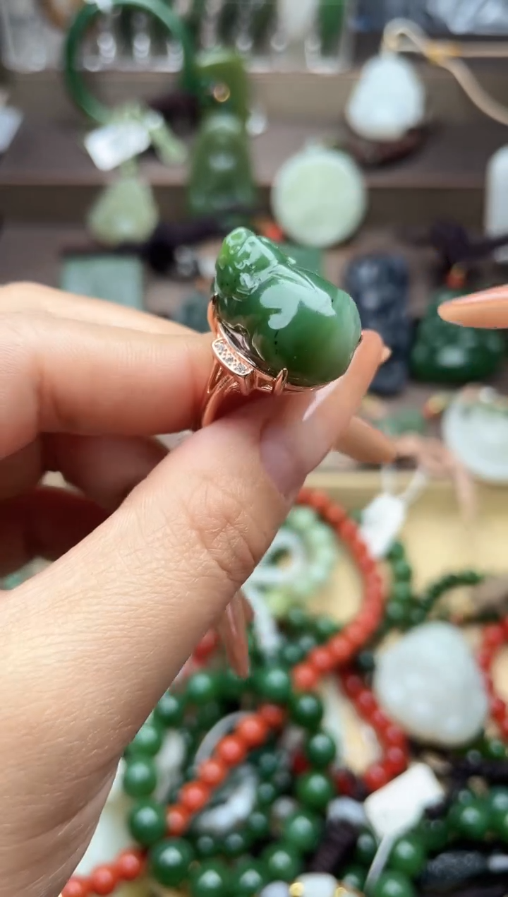 颈饰未镶嵌和田玉未镶嵌和田玉吊坠多样性拍一发一