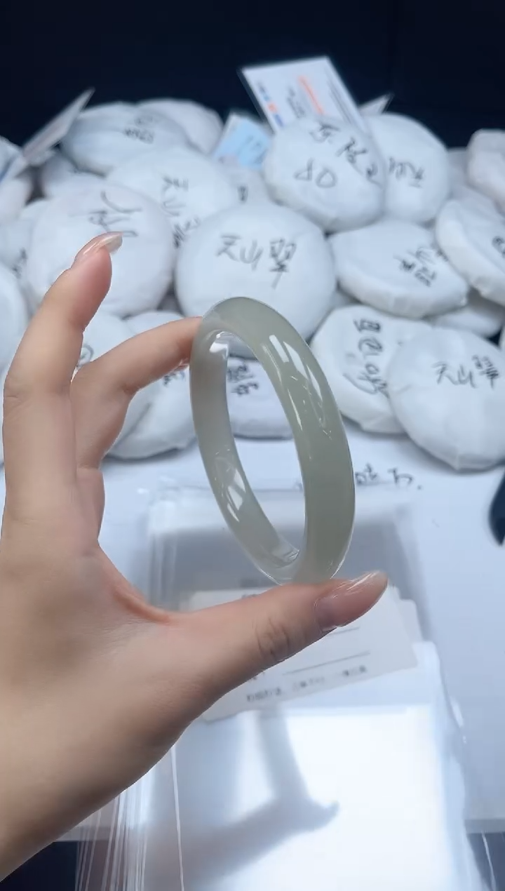 未镶嵌手镯石英质玉006-6263