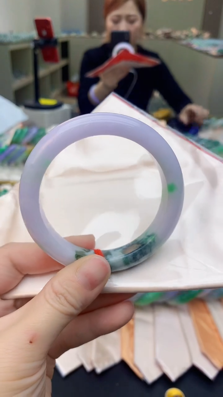 【闪购商品】翡翠手镯未镶嵌0481590018