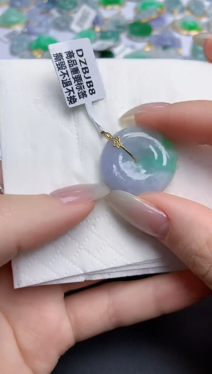 【闪购商品】翡翠颈饰18K金镶嵌天然缅甸翡翠A货