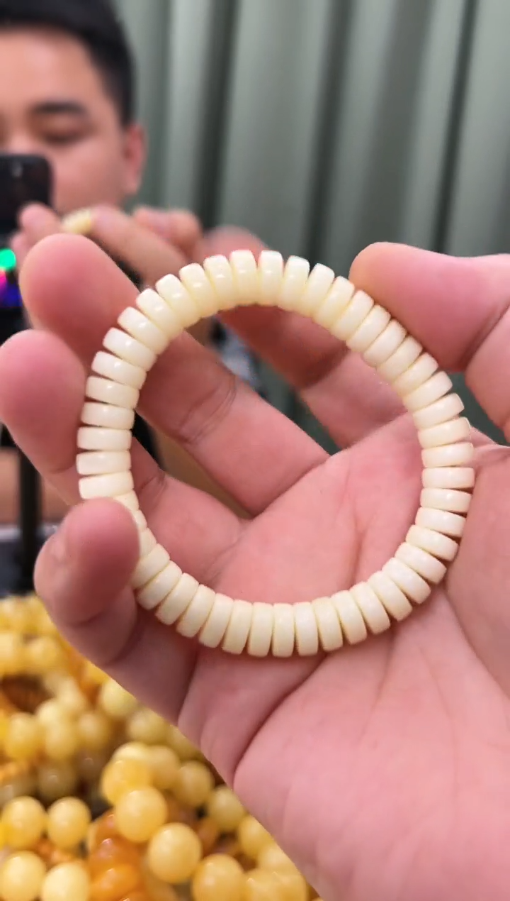 【闪购商品】琥珀手串未镶嵌蜜蜡手串