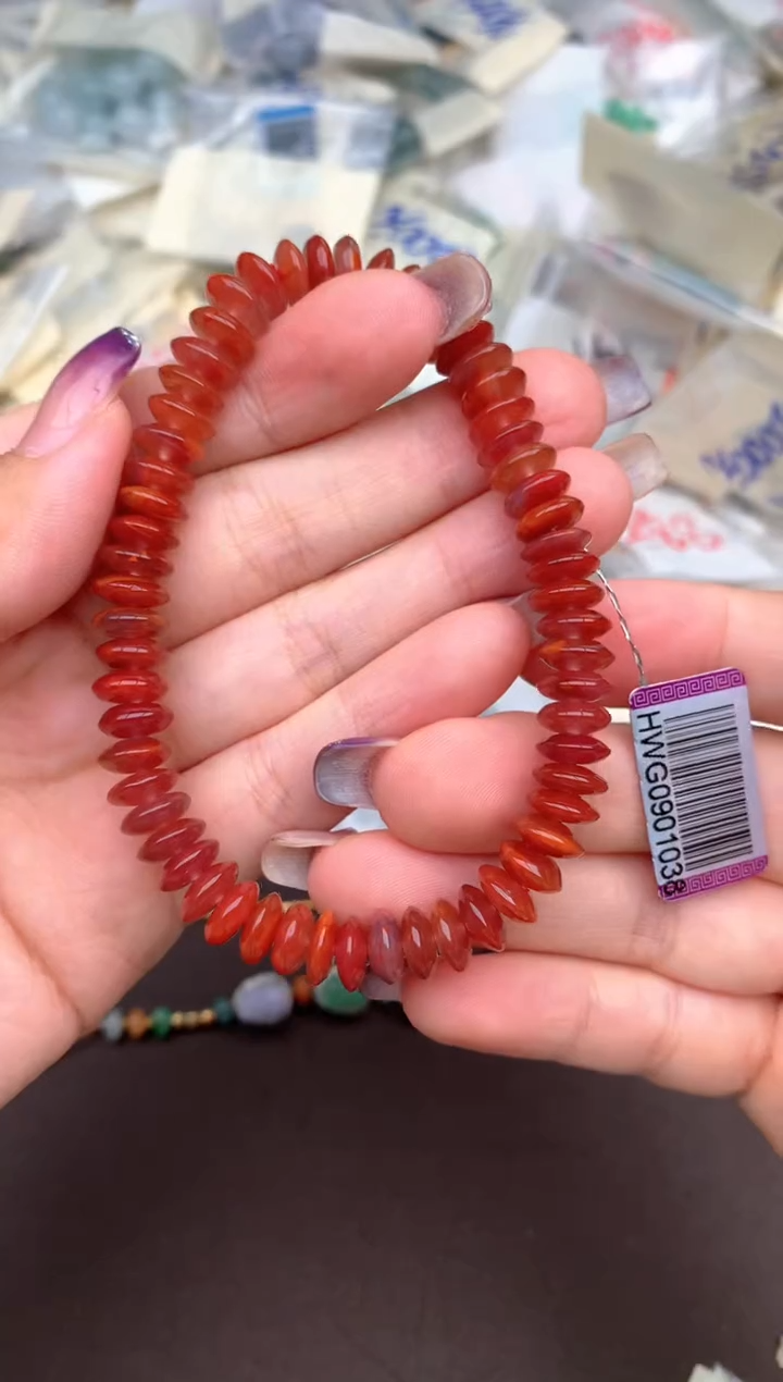 未镶嵌南红玛瑙挂件一