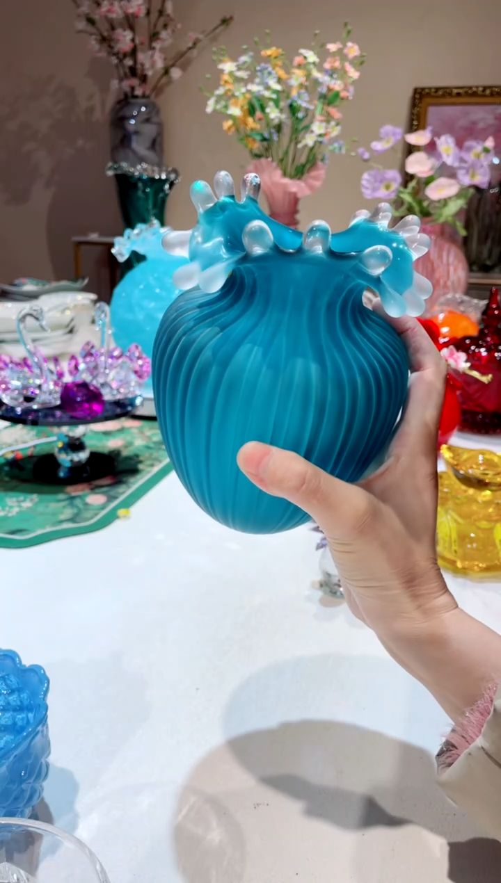 【闪购商品】琉璃手工艺品小号蓝色水滴花瓶 微瑕