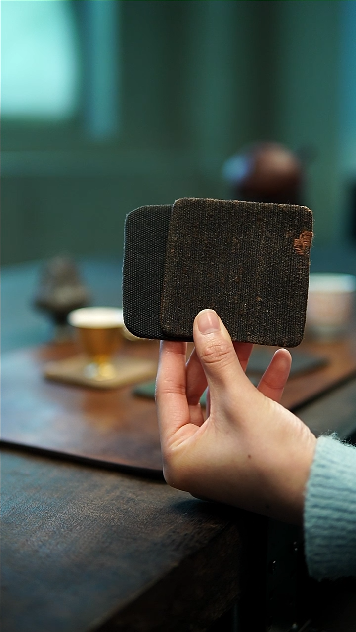 【闪购商品】双宫丝双面杯垫一一