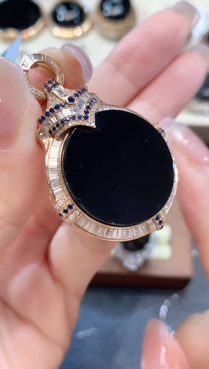 【闪购商品】翡翠吊坠(不含链)18K金镶嵌D70