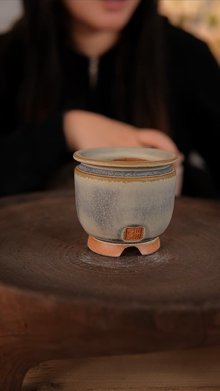 【闪购商品】红陶1-22-055默认有瑕口5.5