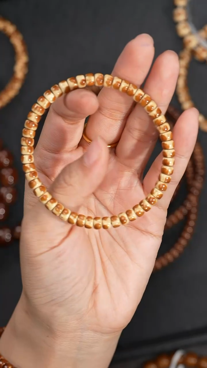 手串紫金鼠6*4mm        