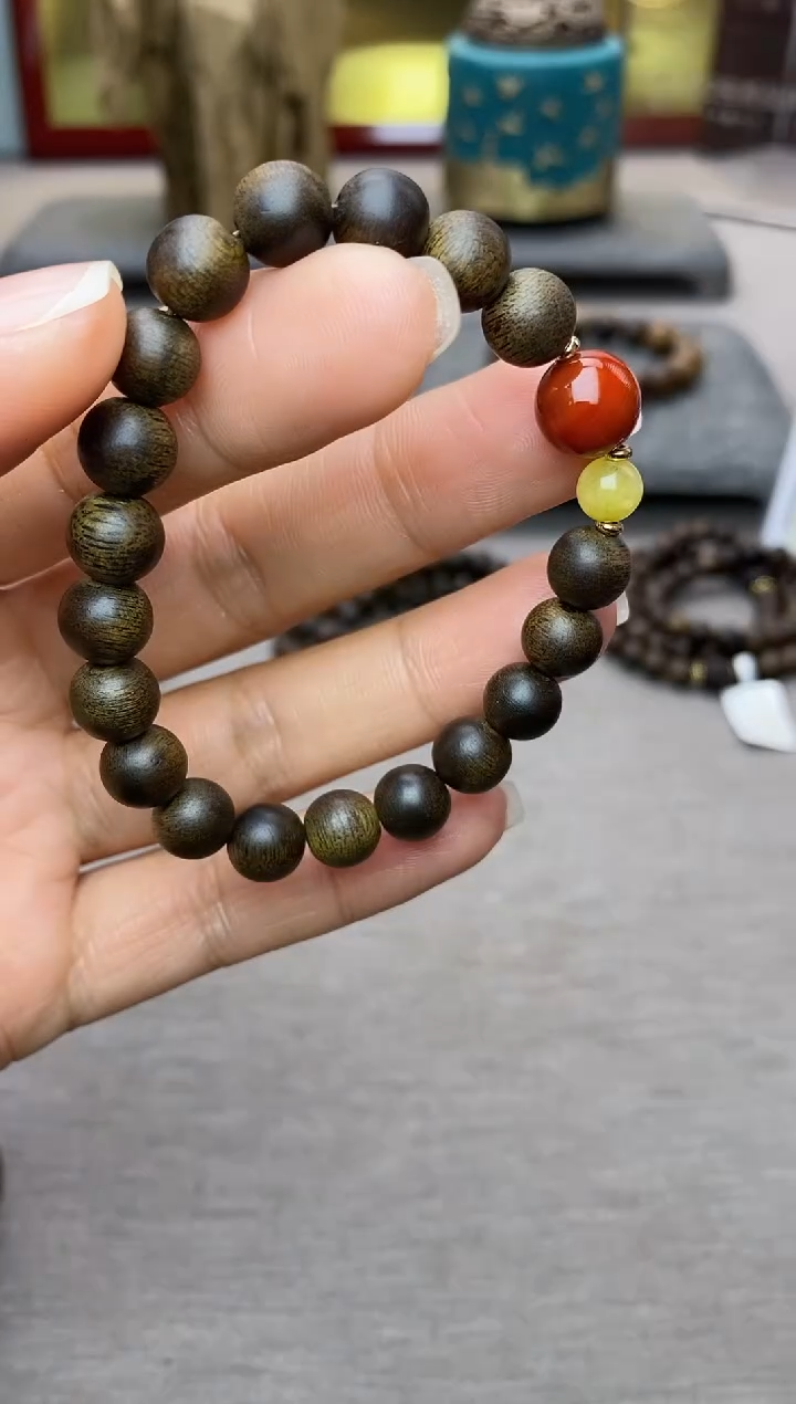 【闪购商品】沉香手串越南顺化玉化紫棋楠08 沉水单圈+配饰