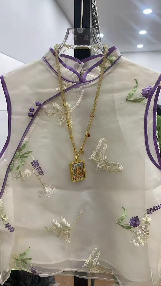 特价重工刺绣马甲