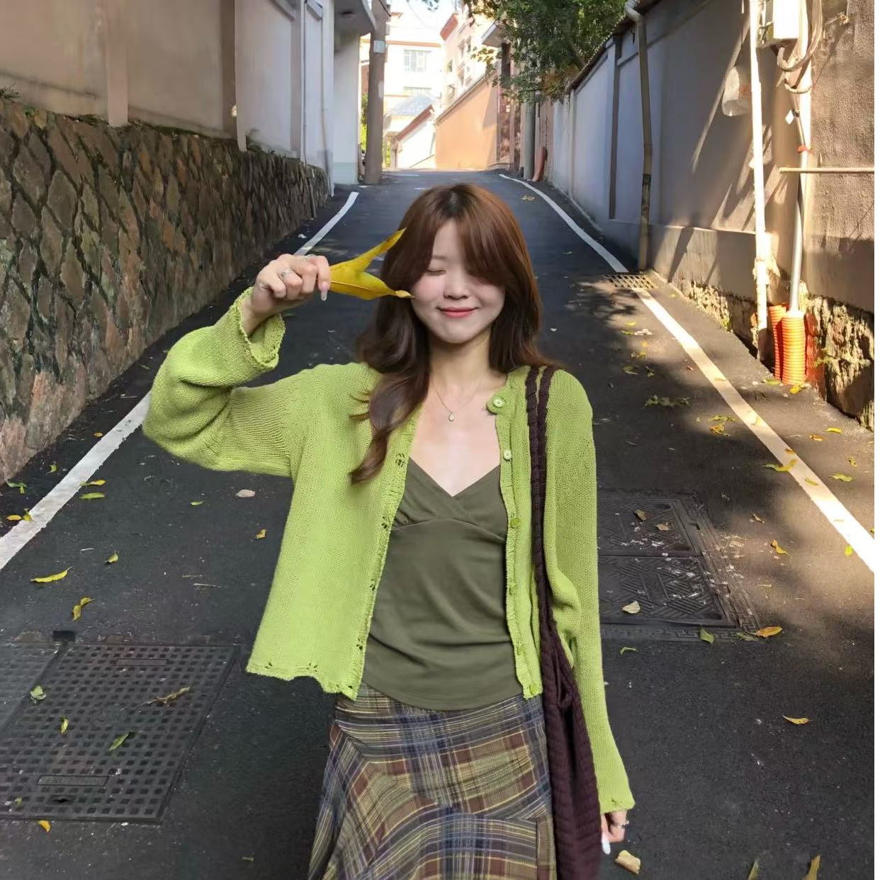 福利--秋冬装女宽松绿色开衫长袖镂空针织外套女显瘦慵懒风气质